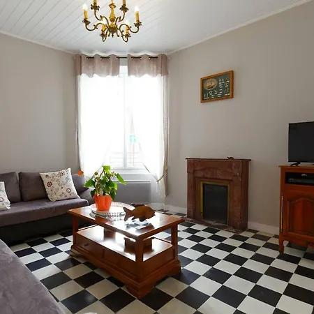 En Plein Centre, Jolie Maison Pour 6 Avec Jardin * Beauvoir-sur-Mer