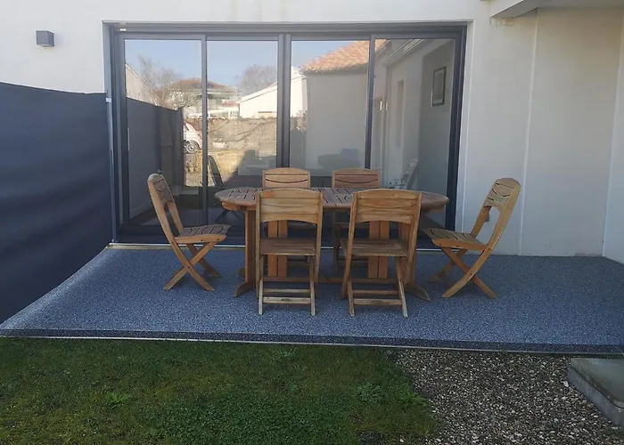 Vakantiehuis En Plein Centre, Jolie Maison Pour 6 Avec Jardin Beauvoir-sur-Mer